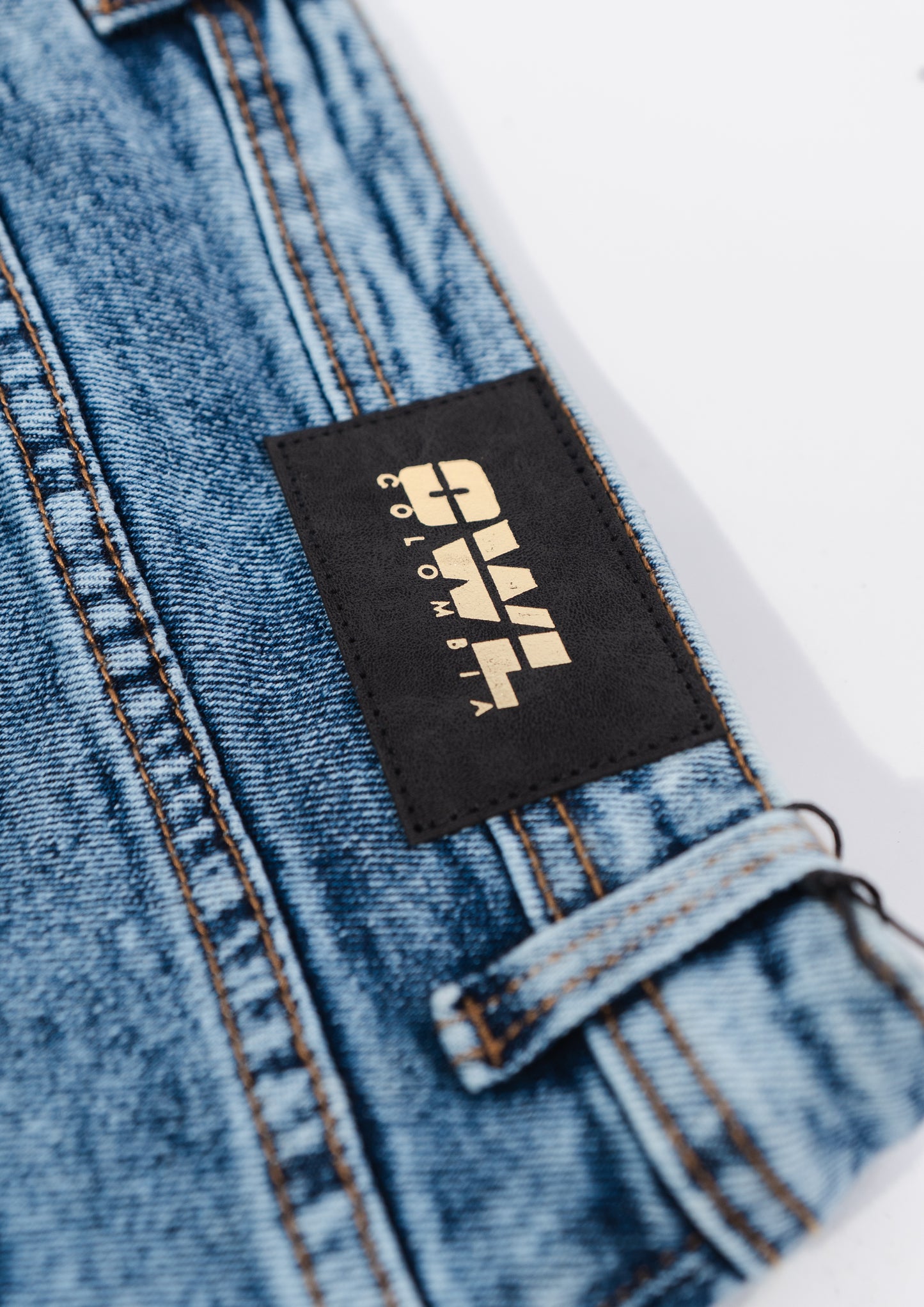 JEAN 4 BOLSILLOS AZUL OSCURO
