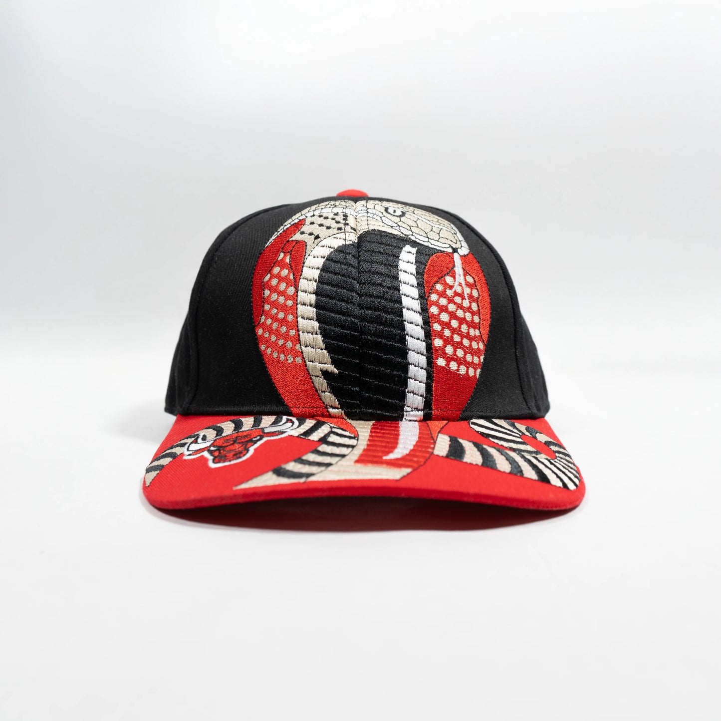 Gorra COBRA BULL