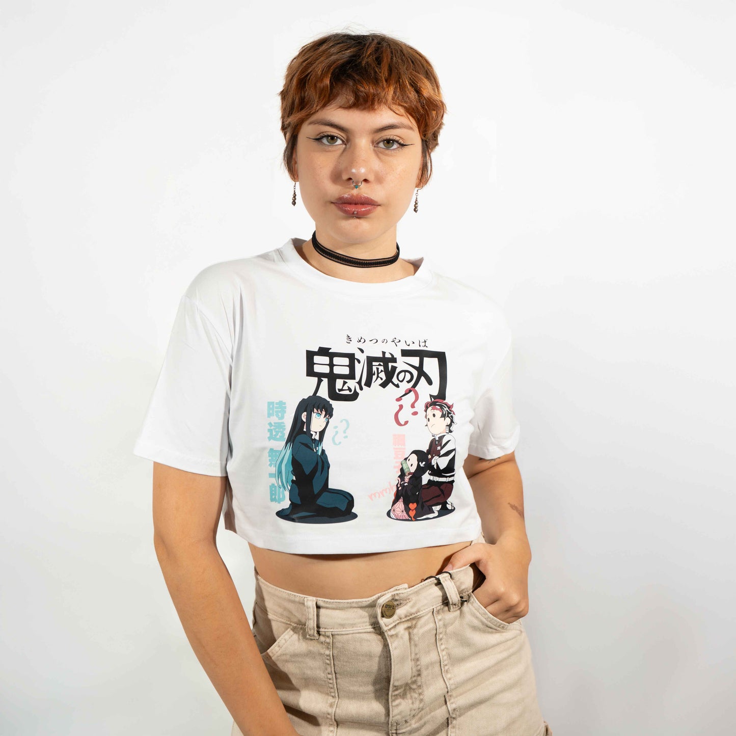 BLUSA CROP TOP TANJIRO ,TOKITO Y NEZUKO