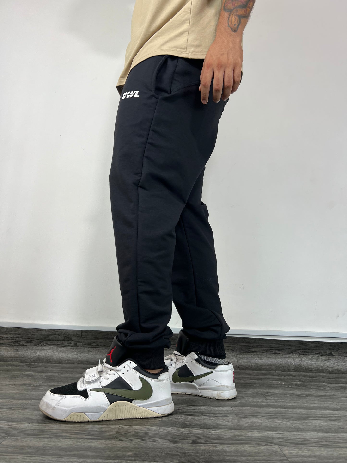 JOGGER NEGRO