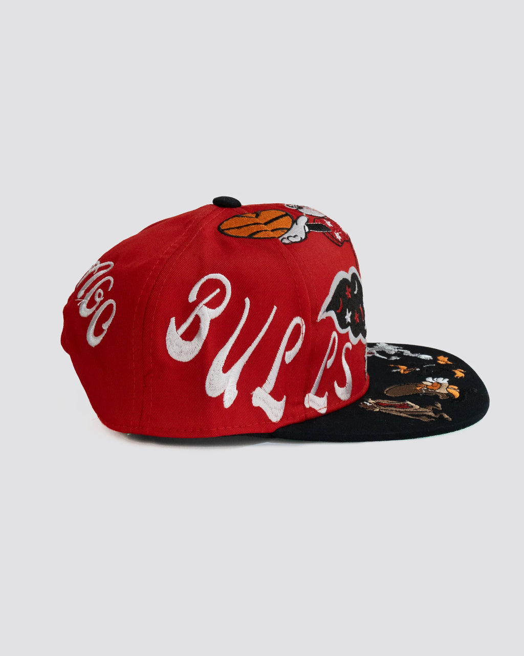 Gorra looney tunes CHICAGO BULLS lado