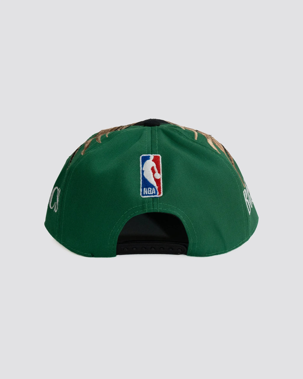 Gorra HALCON DE LOS BOSTON CELTICS trasera