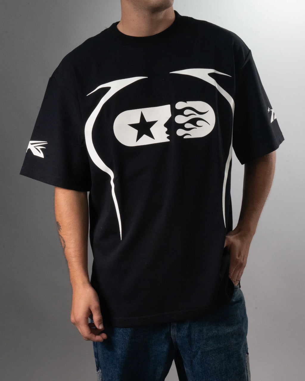 CAMISETA OVERSIZE HS LINEAS