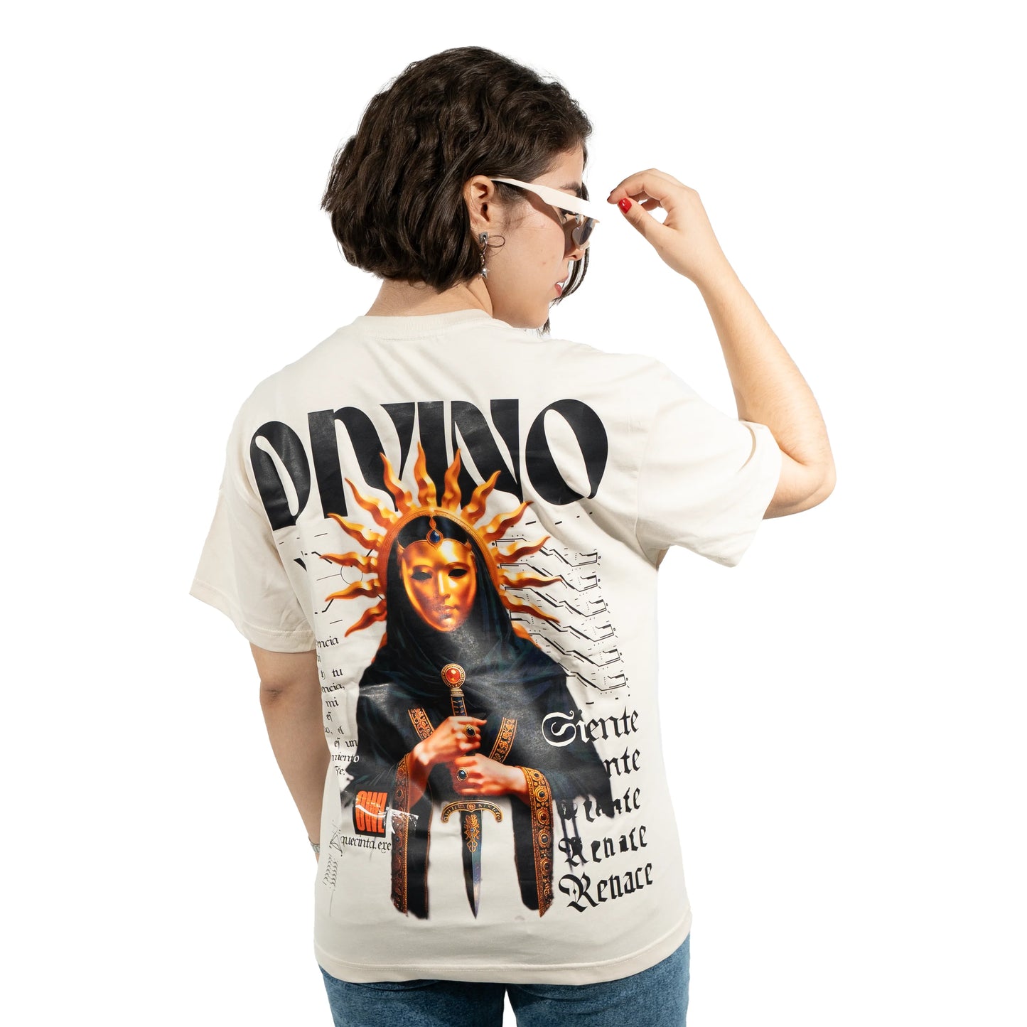 Camiseta  DIVINO