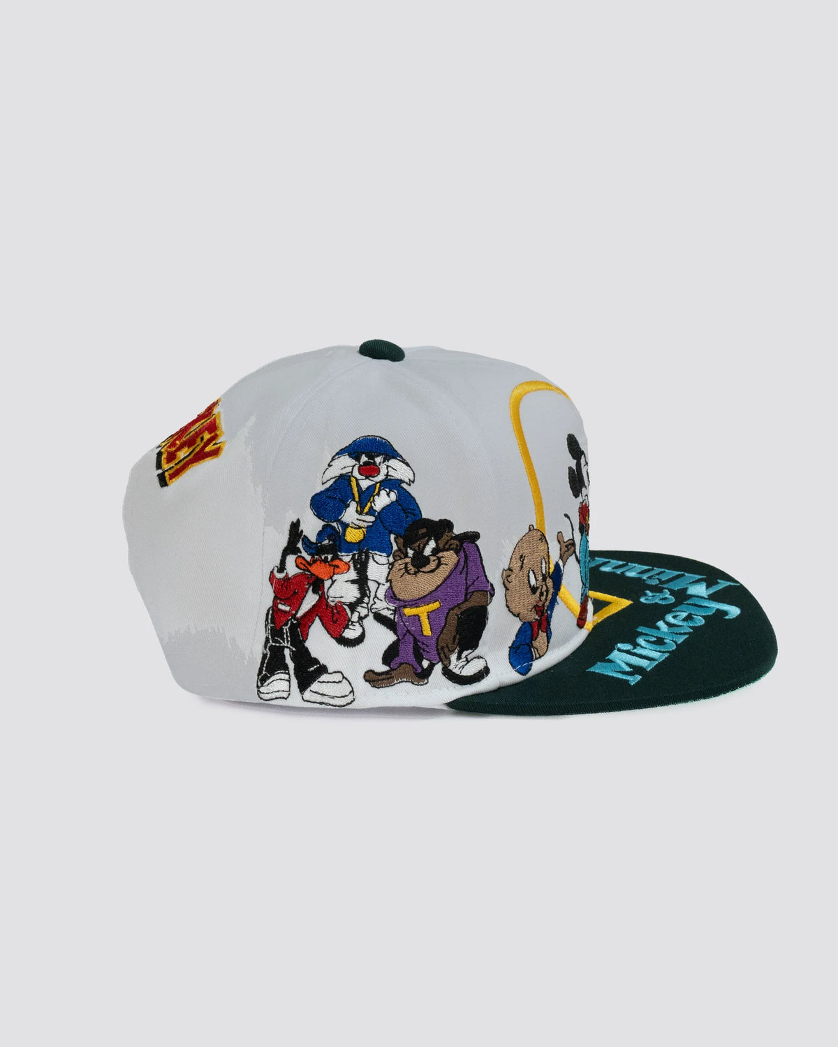 Gorra MICKEY Y MINNIE VERDE lado