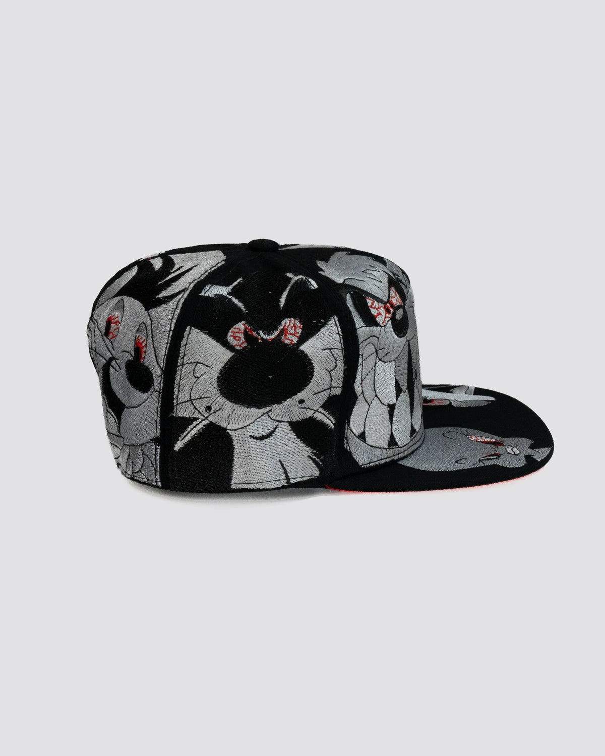 Gorra looney tunes BLANCO Y NEGRO lado