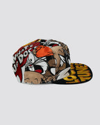 Gorra looney tunes WHATS UP DOC lado