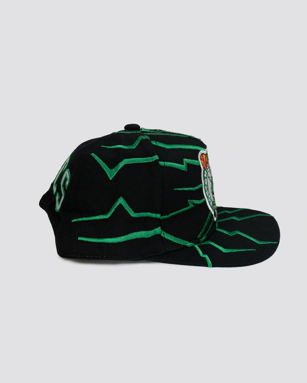 Gorra DESTELLO CELTICS NEGRA lado