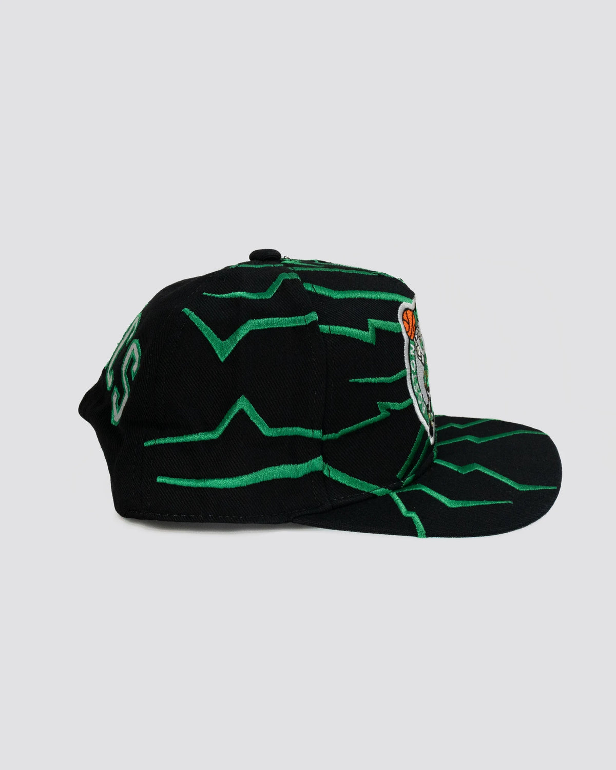 Gorra DESTELLO CELTICS NEGRA lado