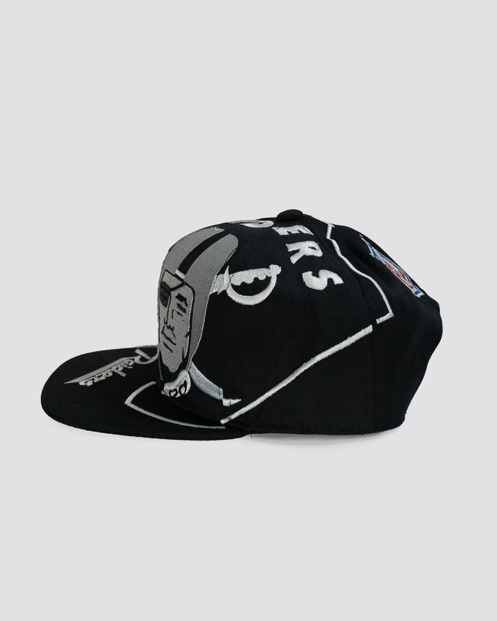 Gorra CARA RAIDERS lado derecho