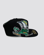 Gorra NOTRE DAME NEGRA lado