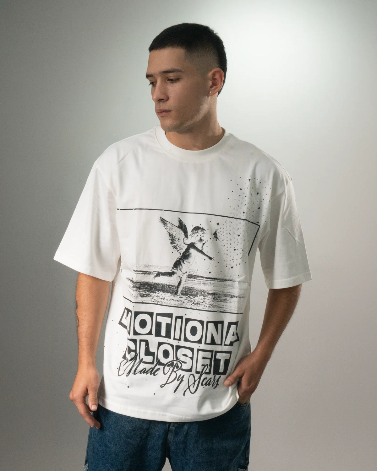 CAMISETA OVERSIZE EMOTION ESTRELLAS