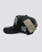GORRA CASH ONLY MILLONARIO Y DIABLO, tres cuartos