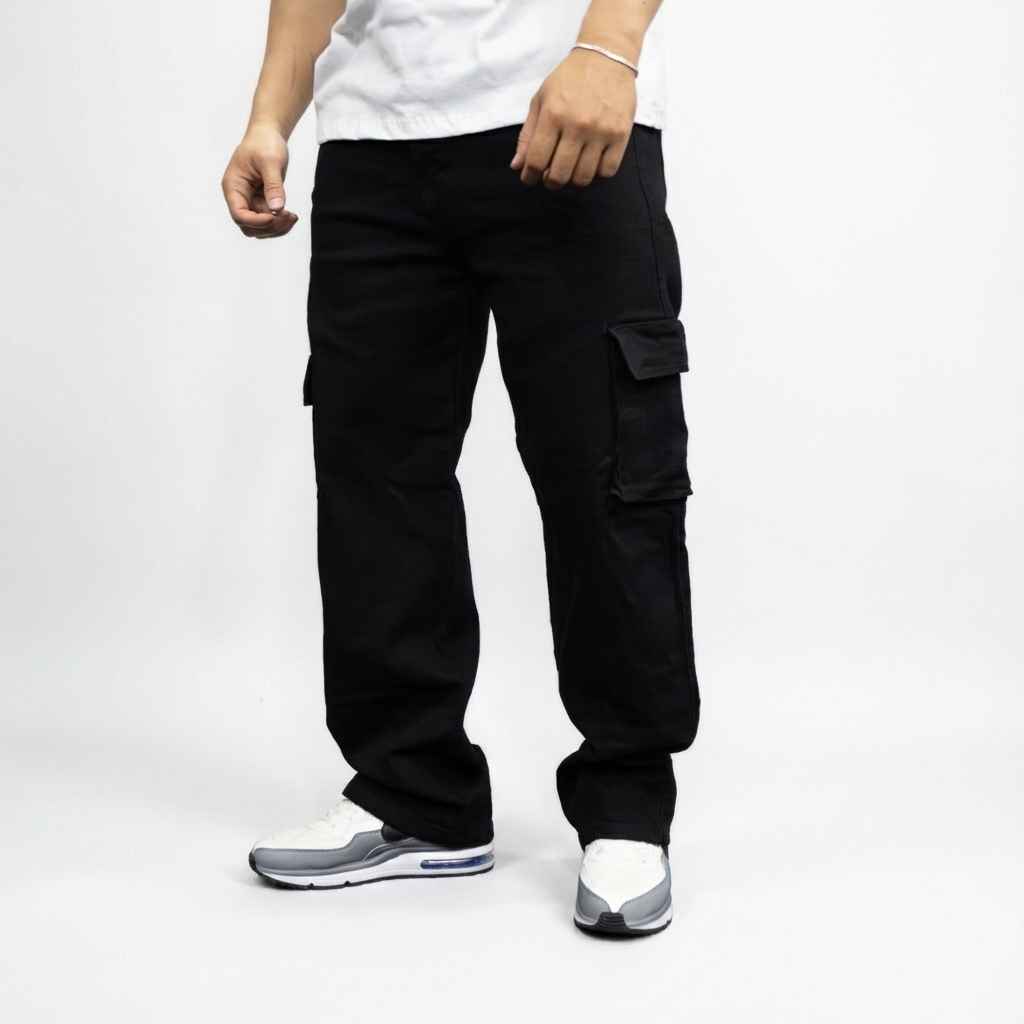JEANS CARGO NEGRO