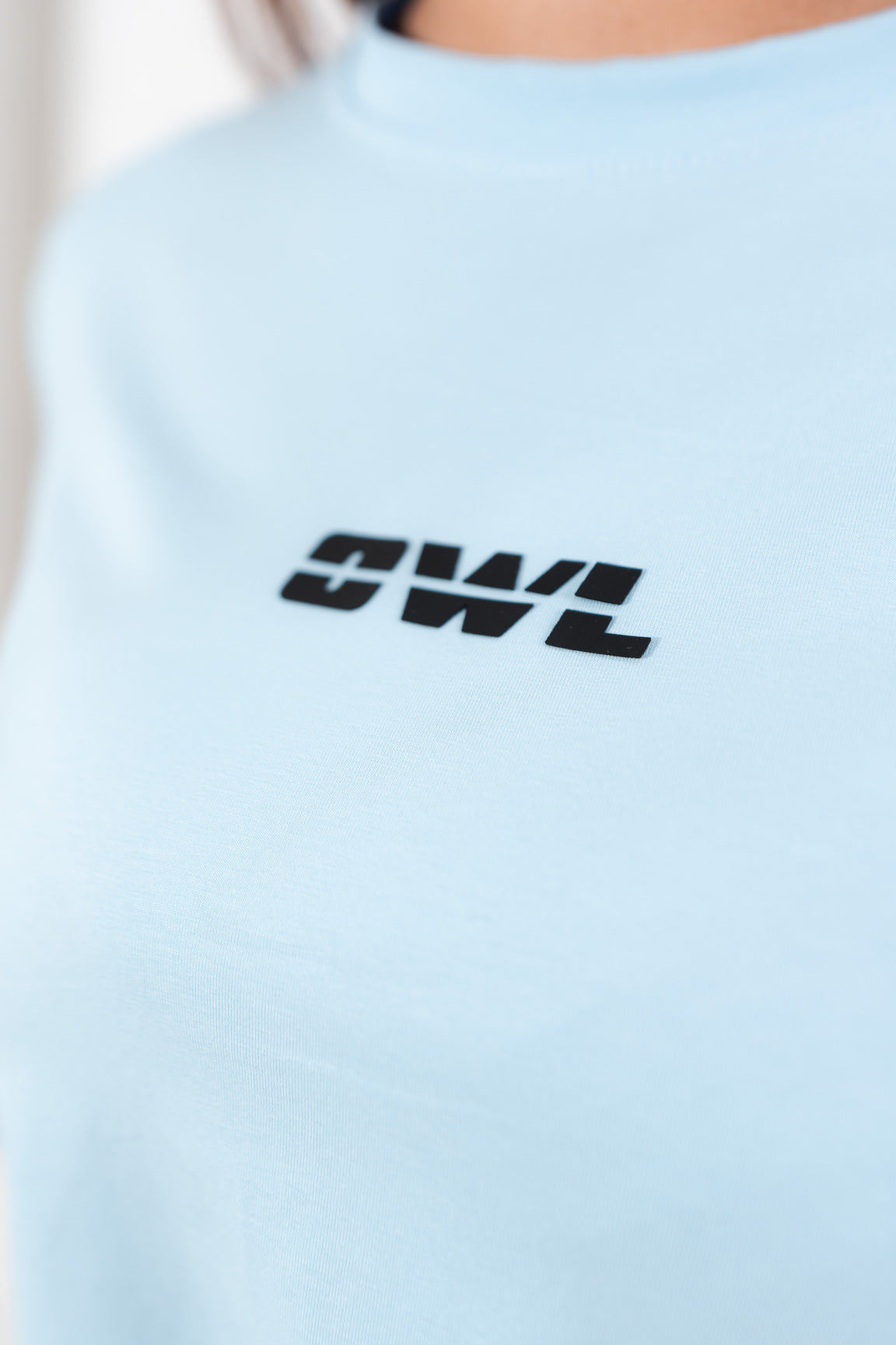 BLUSA CROP OWL clasica azul  DAMA