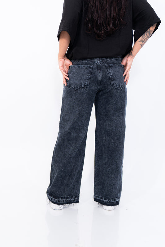 JEANS BAGGY NEGRO WASH
