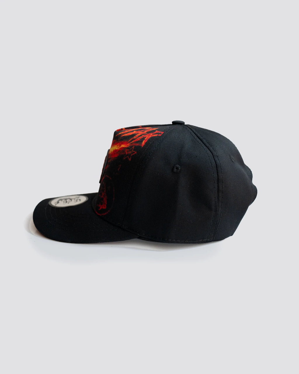 Gorra HELLSTAR FUEGO CALAVERA lado derecho