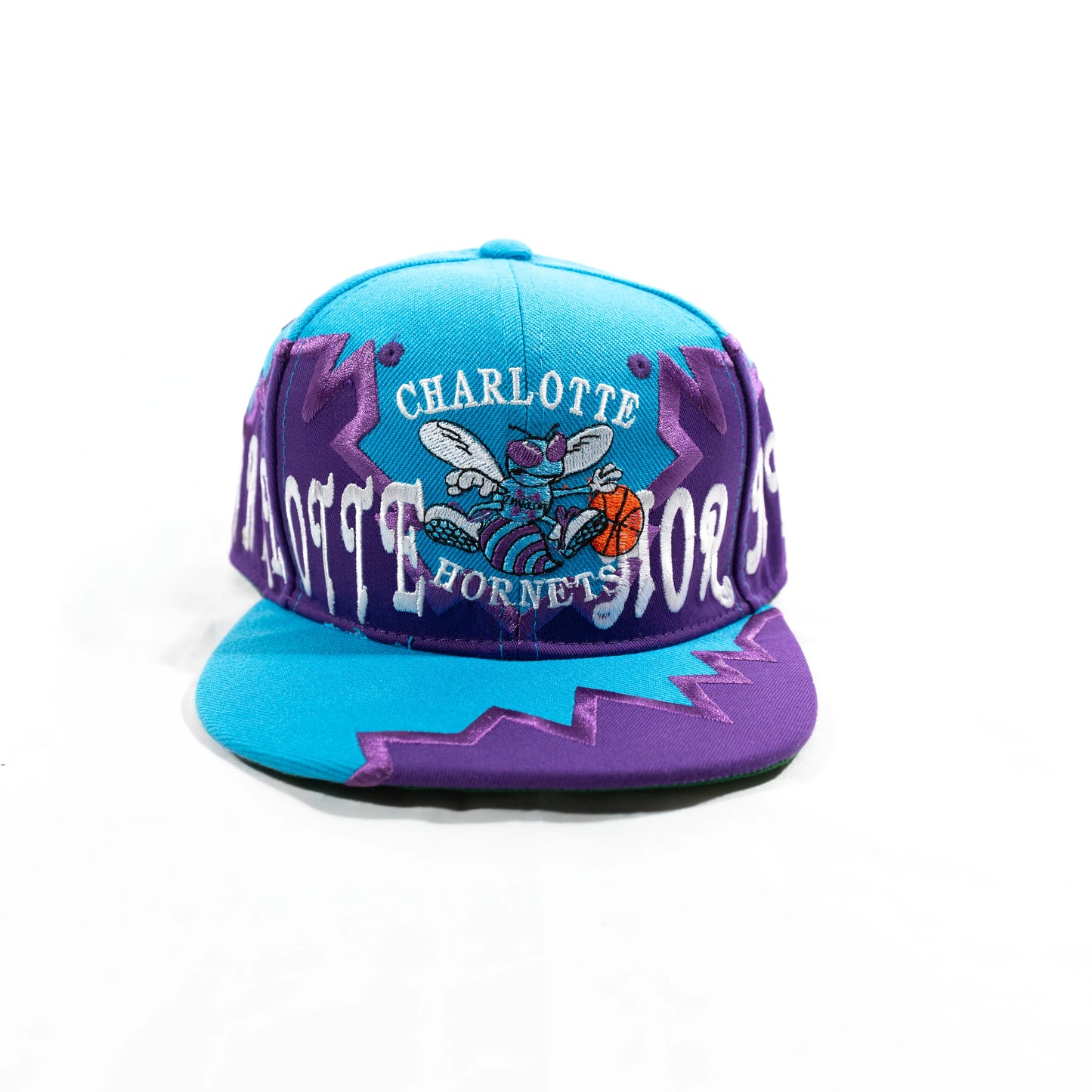 Gorra TRUENO HORNETS