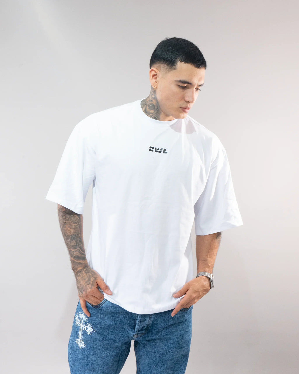 CAMISETA OWL ESSENTIAL BLANCO - horma oversize