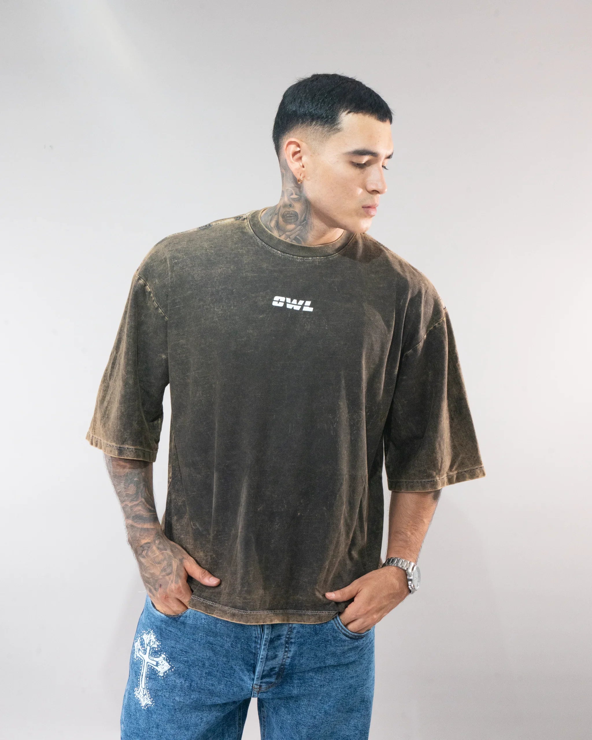 CAMISETA OWL ESSENTIAL COBRE ACID WASH - horma oversize